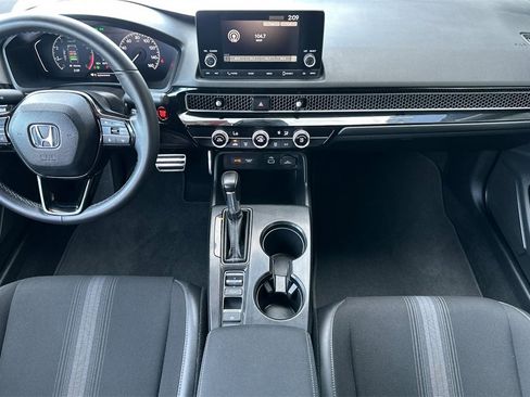 Used 2022 Honda Civic Sport image 10