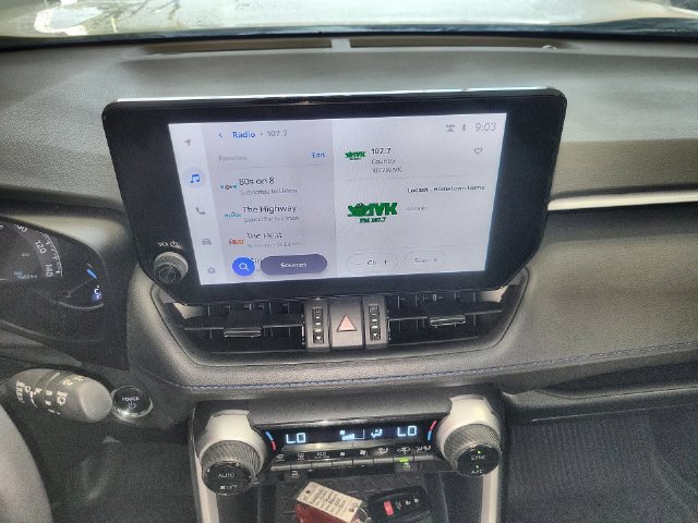 Used 2024 Toyota RAV4 XSE AWD/4WD image 16