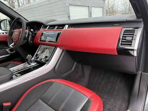 Used 2020 Land Rover Range Rover Sport HST image 16
