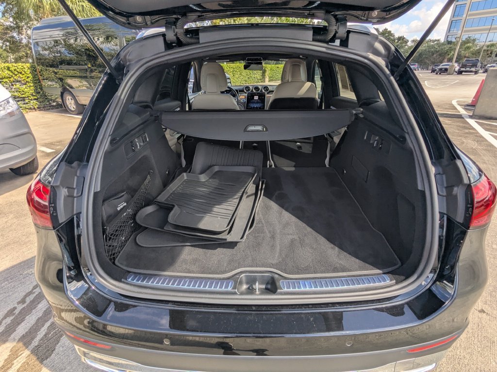 Certified 2024 Mercedes-Benz GLC 300 4MATIC image 24