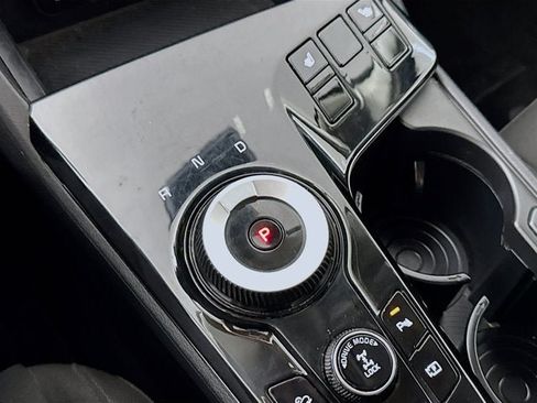 Certified 2023 Kia Sportage LX AWD/4WD image 16