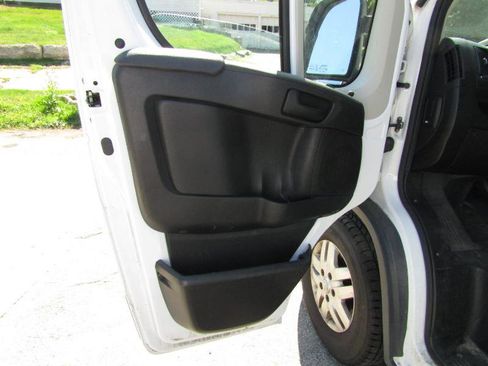 Used 2015 RAM ProMaster 1500 w/ Interior Convenience Group image 36