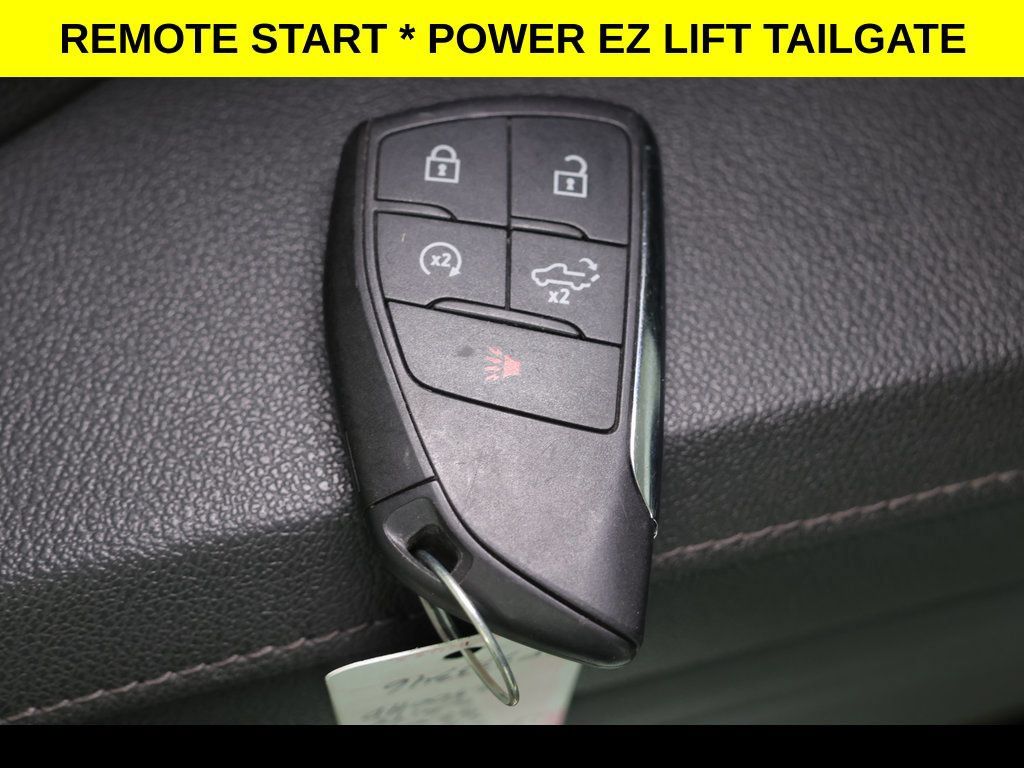 Used 2025 Chevrolet Silverado 2500 LT AWD/4WD image 12