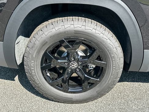 New 2026 Volkswagen Atlas Peak Edition AWD/4WD image 17