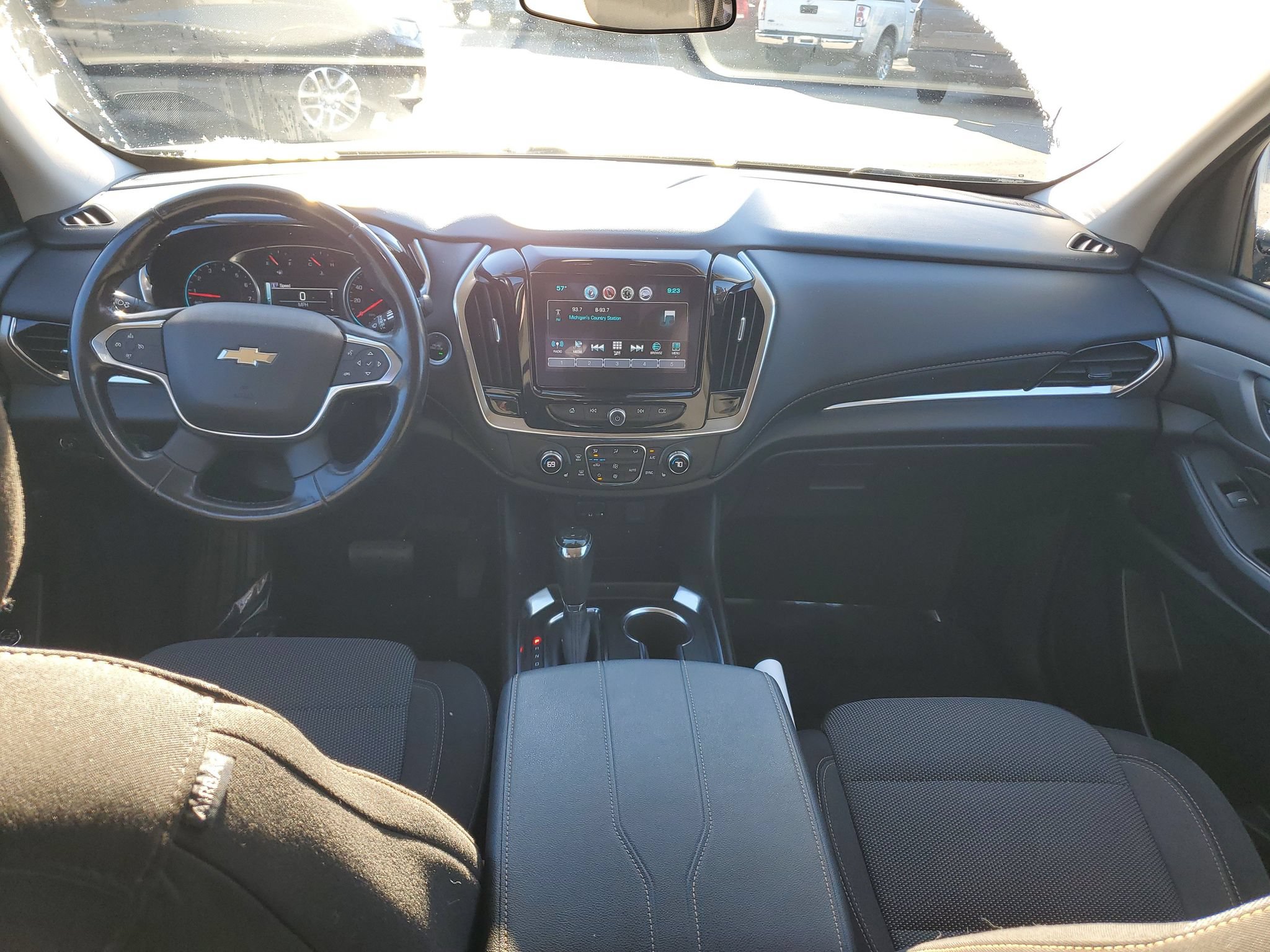 Used 2019 Chevrolet Traverse LT AWD/4WD image 11