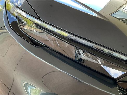 Used 2023 Honda CR-V Sport Touring image 29