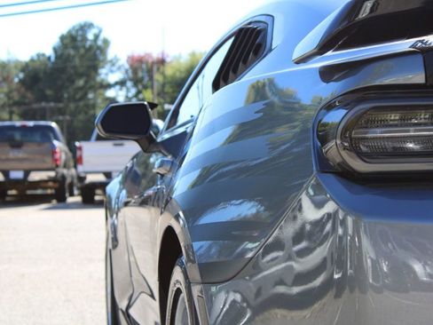 Used 2020 Chevrolet Camaro LT w/ RS Package image 29