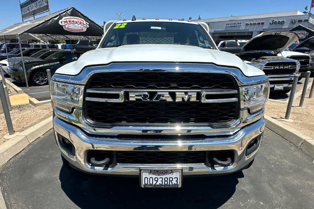 Used 2022 RAM 4500 Tradesman RWD image 9