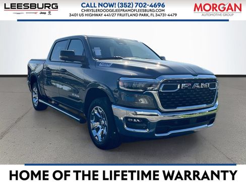 Used 2025 RAM 1500 Big Horn AWD/4WD image 1
