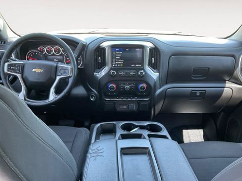 Used 2021 Chevrolet Silverado 1500 LT w/ Bed Protection Package AWD/4WD image 10