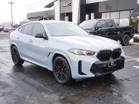 Used 2025 BMW X6 M60i w/ Executive Package image 2