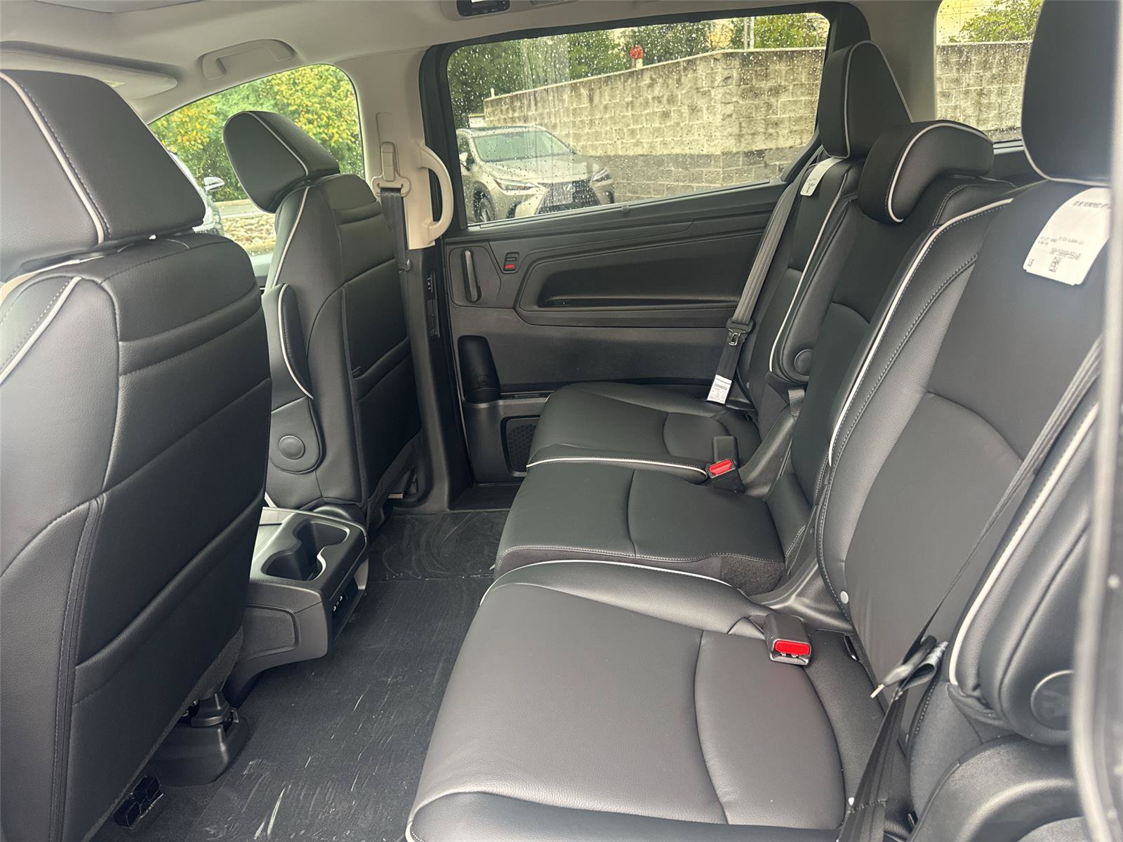New 2027 Honda Odyssey Touring image 31