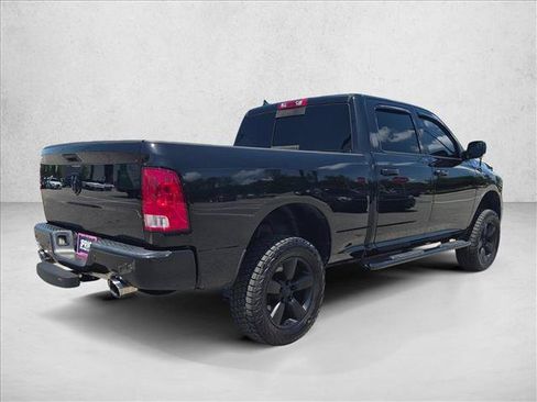Used 2019 RAM 1500 Big Horn RWD image 5