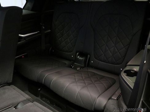 Certified 2023 BMW X7 xDrive40i w/ M Sport Package image 13