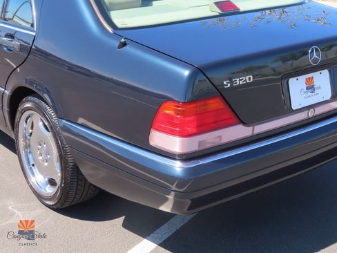 Used 1996 Mercedes-Benz S 320 image 14