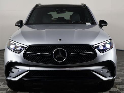 Certified 2023 Mercedes-Benz GLC 300 image 2