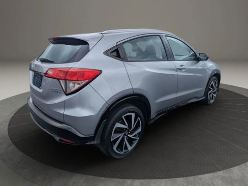 Used 2019 Honda HR-V Sport image 6