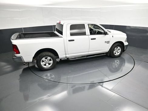 Used 2022 RAM 1500 Classic SLT AWD/4WD image 42