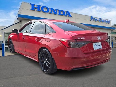 Used 2022 Honda Civic Sport image 7