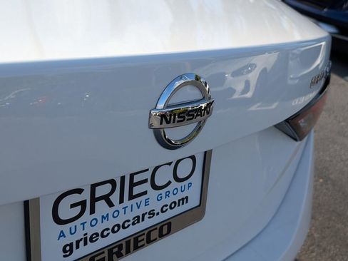 Certified 2023 Nissan Sentra SV FWD image 15