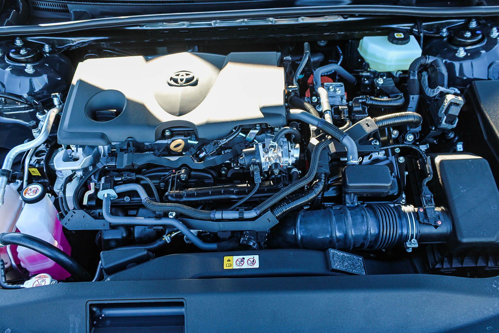 New 2026 Toyota Camry SE FWD image 14
