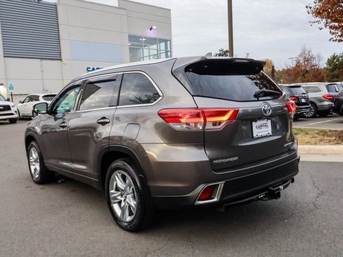 Used 2017 Toyota Highlander Limited image 14