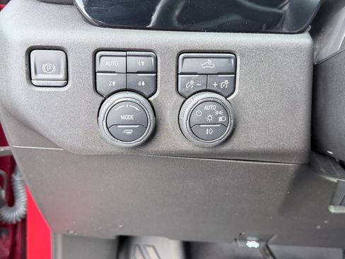 Used 2024 Chevrolet Silverado 1500 RST AWD/4WD image 12