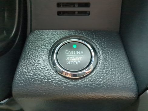 Certified 2022 Ford F250 Platinum AWD/4WD image 27