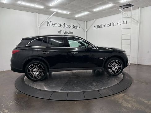Used 2026 Mercedes-Benz GLC 300 image 7
