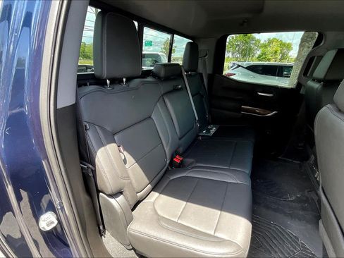 Used 2021 Chevrolet Silverado 1500 LT Trail Boss w/ LT Trail Boss Premium Package AWD/4WD image 24