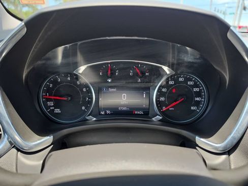 Used 2022 Chevrolet Equinox LT FWD image 20