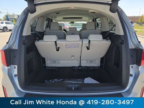 Used 2026 Honda Odyssey EX-L image 16