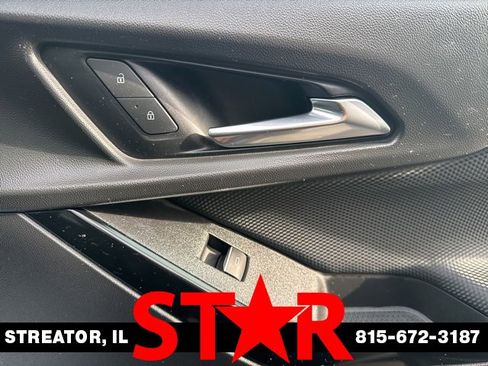 Used 2025 Chevrolet Equinox RS w/ Safety and Technology Package image 16