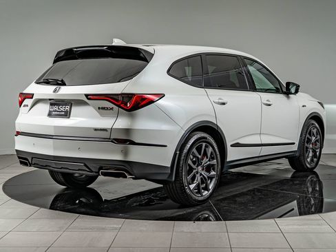 Used 2022 Acura MDX A-Spec AWD/4WD image 5