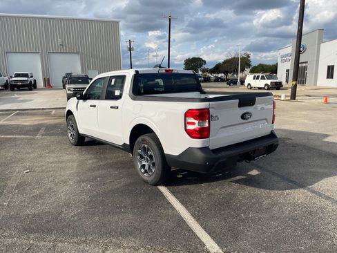 New 2025 Ford Maverick XLT w/ XLT Luxury Package AWD/4WD image 3