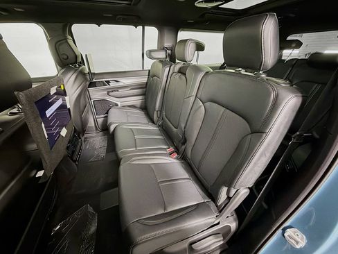 New 2026 Jeep Grand Wagoneer L Limited AWD/4WD image 26