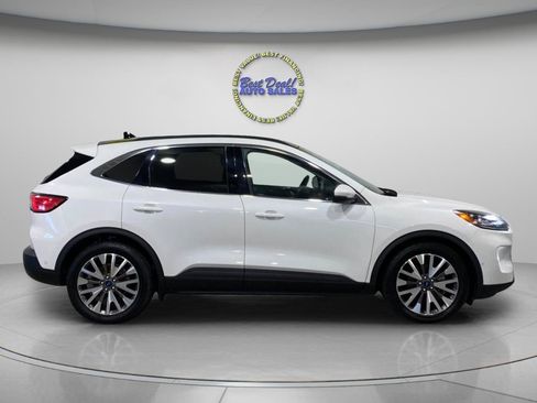 Used 2020 Ford Escape Titanium FWD image 6