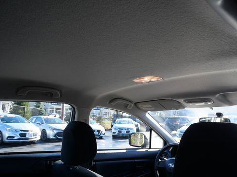 Used 2012 Subaru Impreza 2.0i image 26