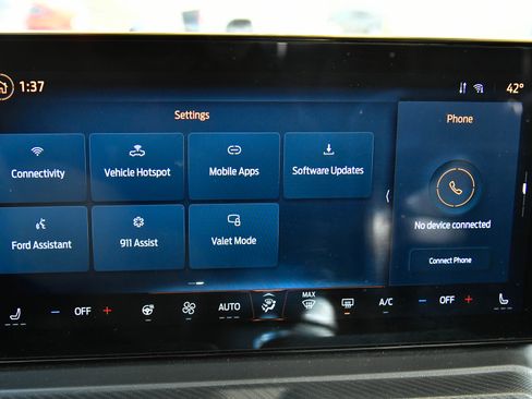 Used 2024 Ford Mustang Premium image 23