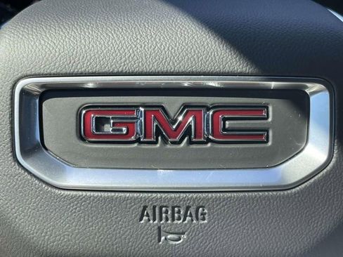 New 2026 GMC Canyon Elevation image 29