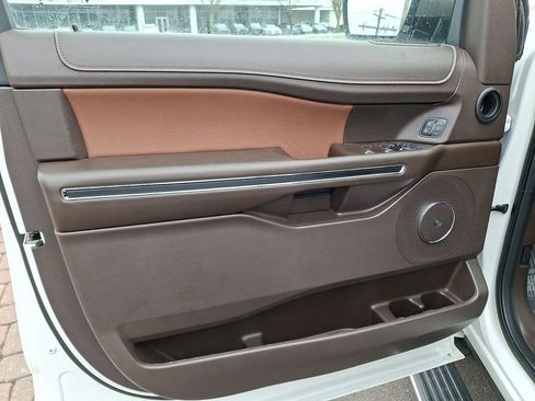 Used 2022 Ford Expedition King Ranch image 15