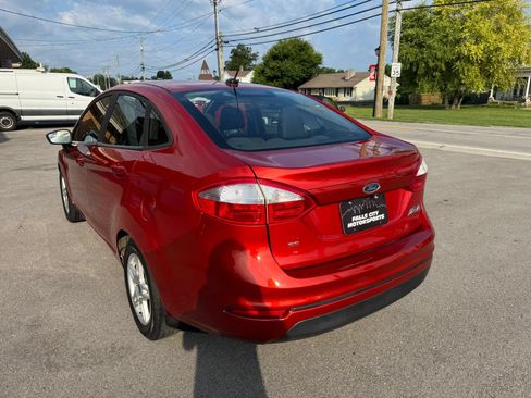 Used 2019 Ford Fiesta SE FWD image 11