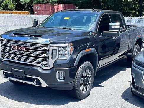 Used 2020 GMC Sierra 3500 Denali w/ Denali Ultimate Package AWD/4WD image 2