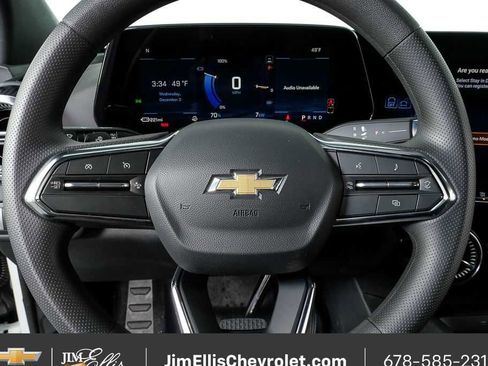 New 2026 Chevrolet Blazer EV LT image 9