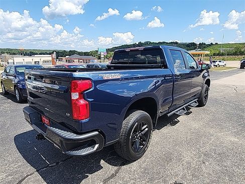 Used 2021 Chevrolet Silverado 1500 LT Trail Boss w/ Convenience Package II image 9