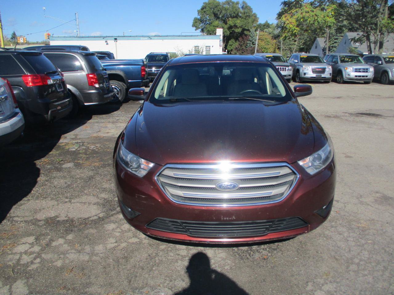 Used 2016 Ford Taurus SEL AWD/4WD image 2