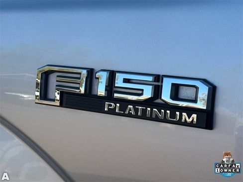 Used 2018 Ford F150 Platinum w/ Equipment Group 701A Luxury image 9