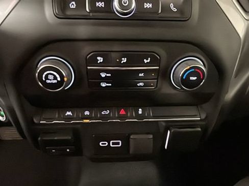 Used 2024 Chevrolet Silverado 1500 Custom AWD/4WD image 23