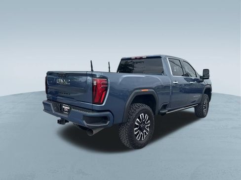 Used 2025 GMC Sierra 2500 Denali Ultimate AWD/4WD image 8