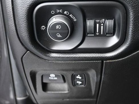 Used 2019 RAM 1500 Laramie w/ Sport Appearance Package image 37